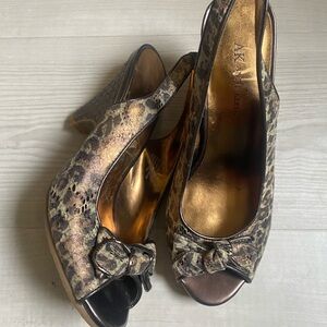 Anne Klein Animal Print Bow Heels